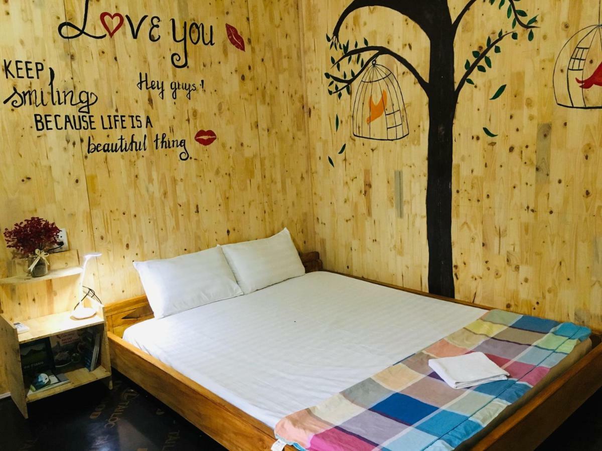 Green Hill Hostel & Tour Ha Giang Exteriör bild
