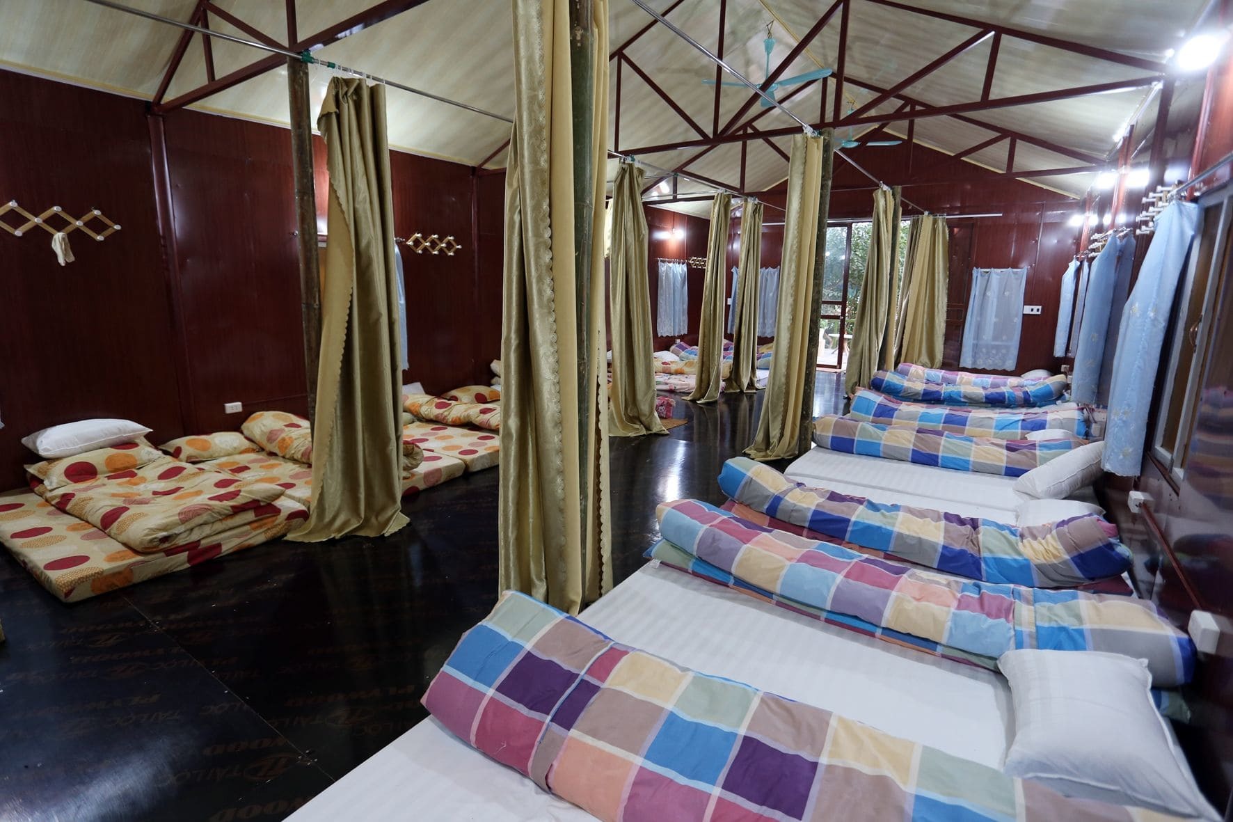 Green Hill Hostel & Tour Ha Giang Exteriör bild